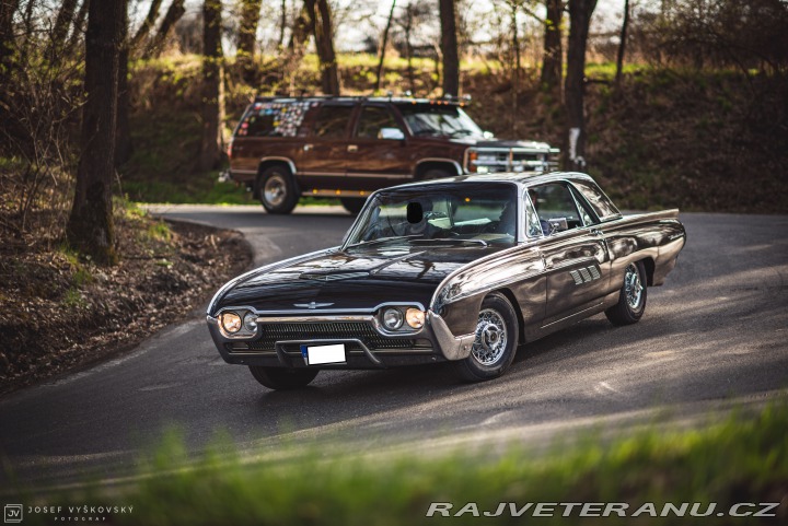 Ford Thunderbird 1963
