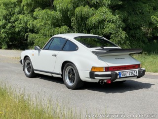 Porsche 911 Carrera 3,2 1985