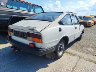 Škoda Garde s papirma 1983