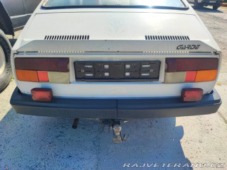 Škoda Garde s papirma 1983