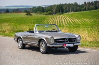 Mercedes-Benz SL 230 Pagoda