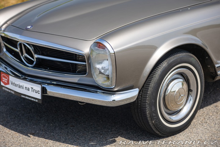 Mercedes-Benz SL 230 Pagoda 1966