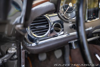 Mercedes-Benz SL 230 Pagoda 1966