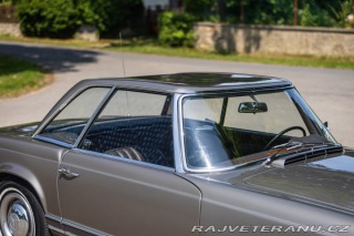 Mercedes-Benz SL 230 Pagoda 1966
