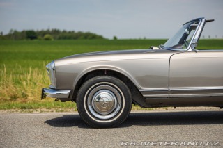 Mercedes-Benz SL 230 Pagoda 1966