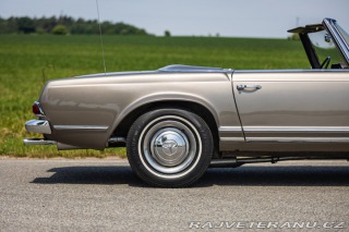 Mercedes-Benz SL 230 Pagoda 1966