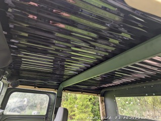 AM General Humvee M1114 2001