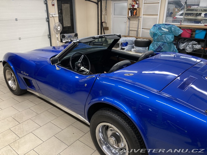 Chevrolet Corvette C3 Convertible manual 1975