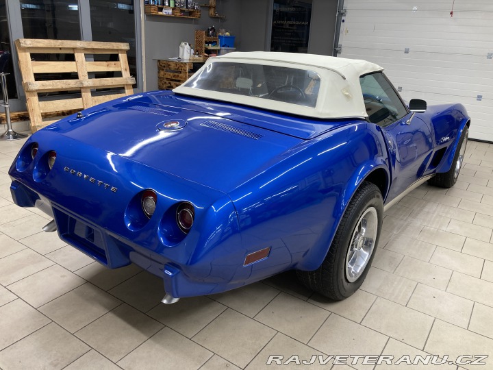 Chevrolet Corvette C3 Convertible manual 1975