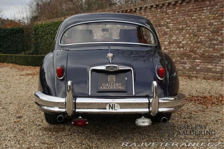 Jaguar XK 150 FHC Special Equipment 1959
