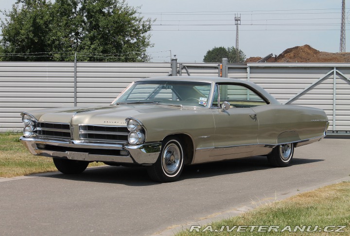 Pontiac Bonneville 2 Dr HT 1965
