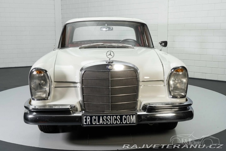 Mercedes-Benz 220 SE B Heckflosse 1964