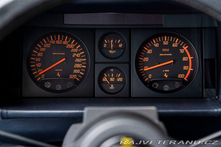 Ferrari Testarossa Classiche/Možnost DPH 1990