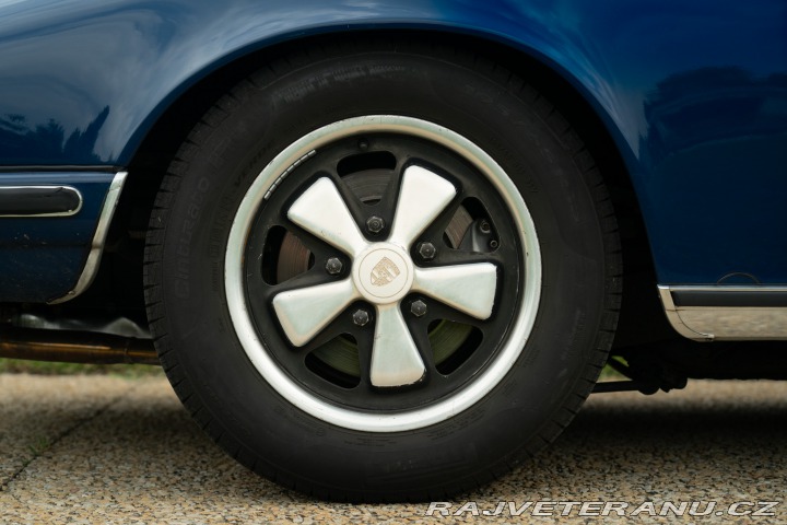 Porsche 911 S 2.4 TARGA 1972