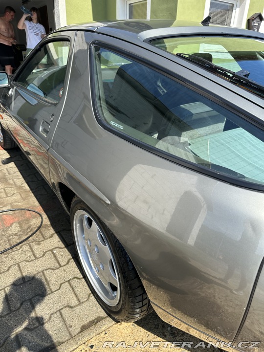 Porsche 928 S4 V8 32V 1987