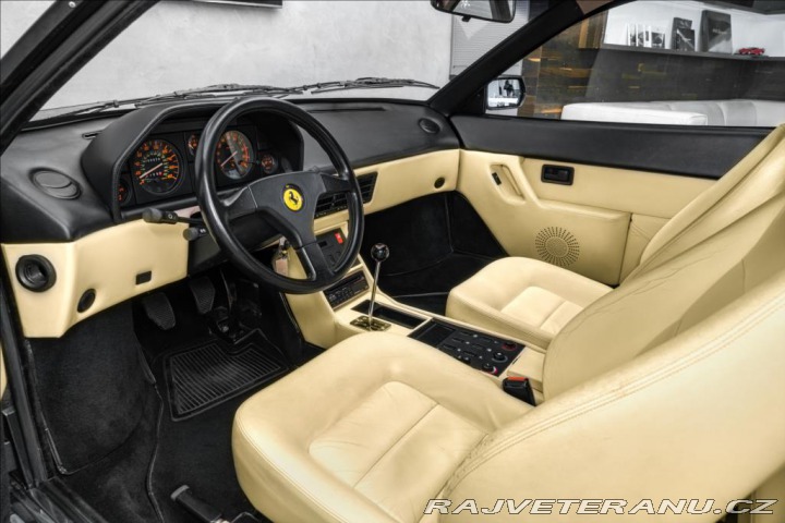 Ferrari Mondial šíbr, bikolor OV,RU 1992
