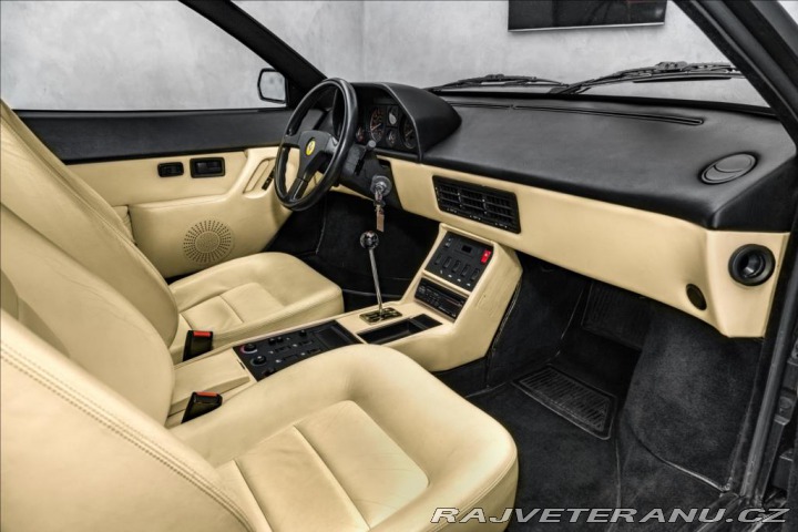 Ferrari Mondial šíbr, bikolor OV,RU 1992