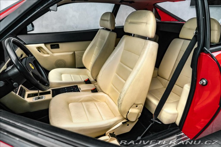 Ferrari Mondial šíbr, bikolor OV,RU 1992