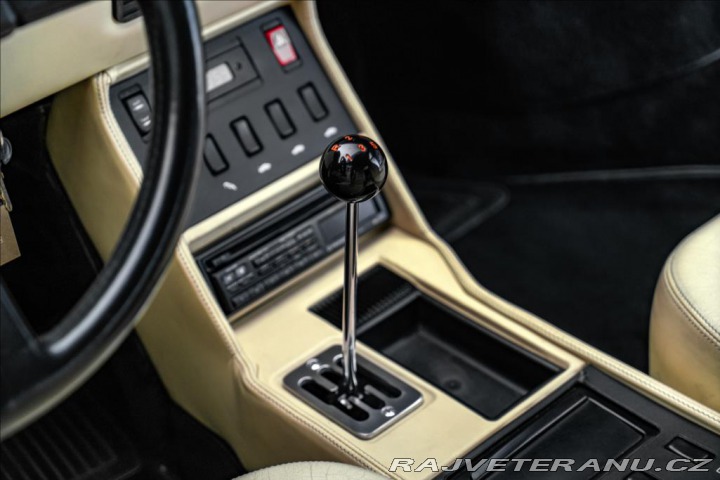 Ferrari Mondial šíbr, bikolor OV,RU 1992