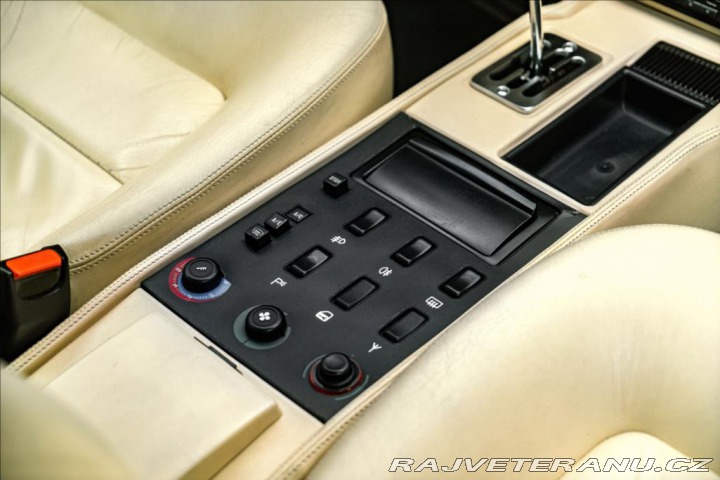 Ferrari Mondial šíbr, bikolor OV,RU 1992