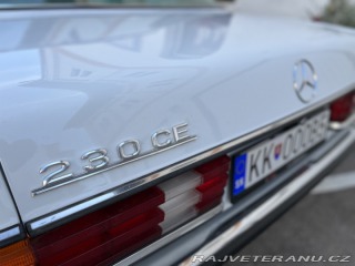 Mercedes-Benz 230 230ce w123 1982