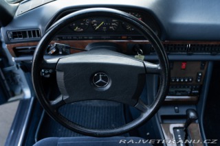 Mercedes-Benz 560 SEC 1986