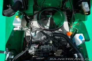 Land Rover Defender V8 1980