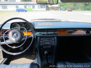 Mercedes-Benz 280 W114 1972