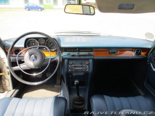 Mercedes-Benz 280 W114 1972