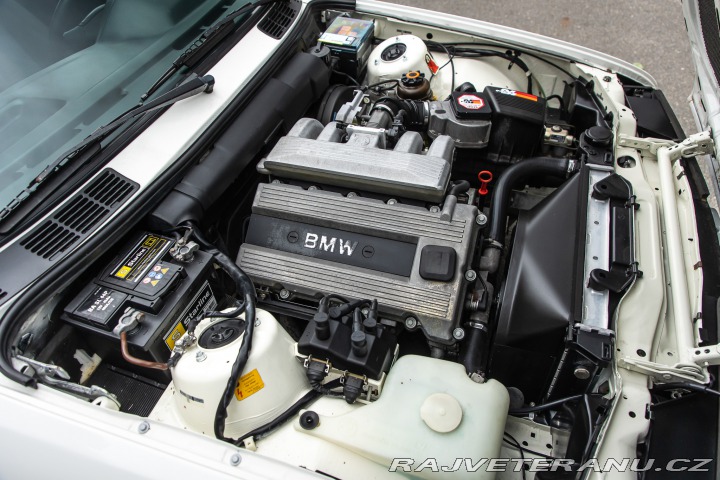 BMW 3 318is M-technic 1990