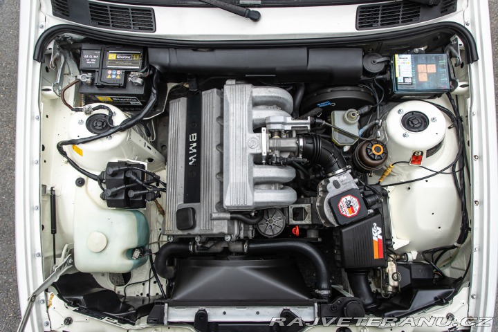 BMW 3 318is M-technic 1990