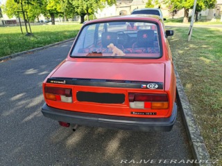 Škoda 105 1989