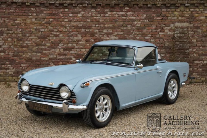 Triumph TR4 TR250 1968