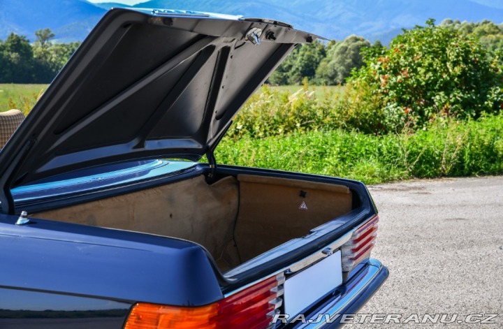 Mercedes-Benz SL 280 (R107) 1982