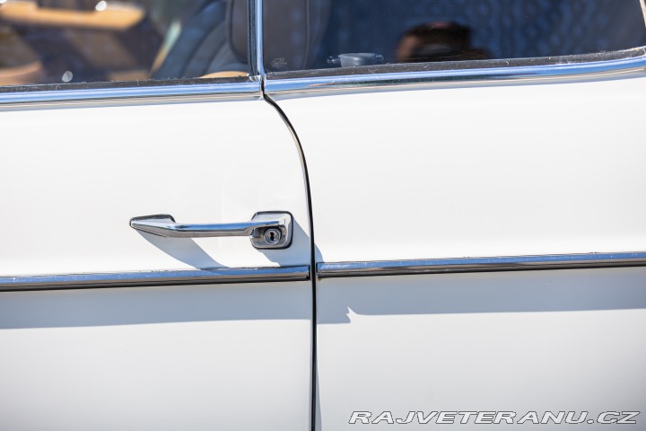 Mercedes-Benz 280 CE W114 1973