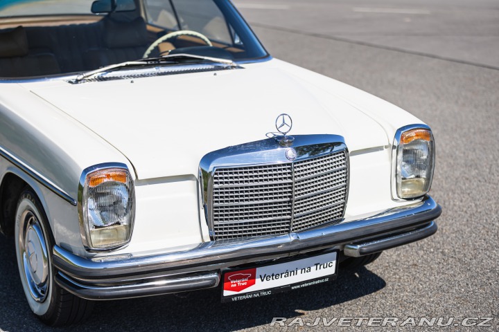 Mercedes-Benz 280 CE W114 1973