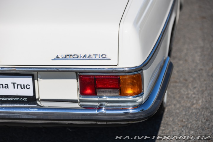 Mercedes-Benz 280 CE W114 1973
