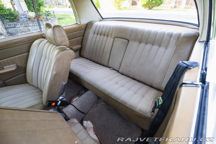 Mercedes-Benz 280 CE W114 1973
