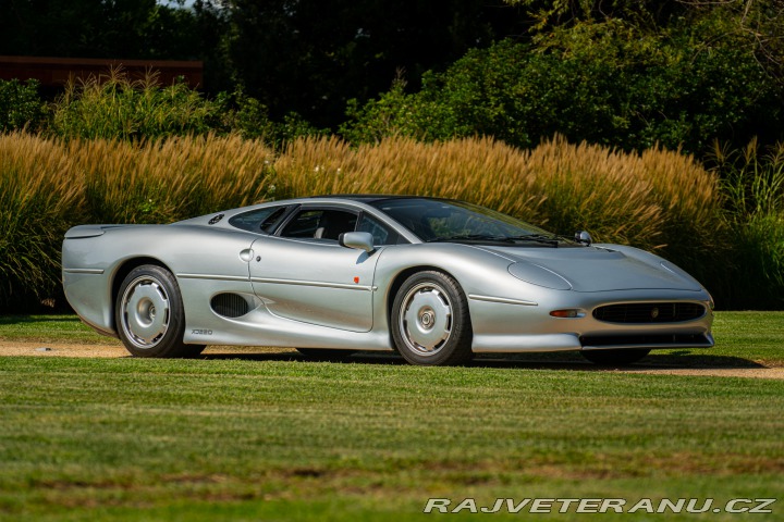 Jaguar XJ 220 1995