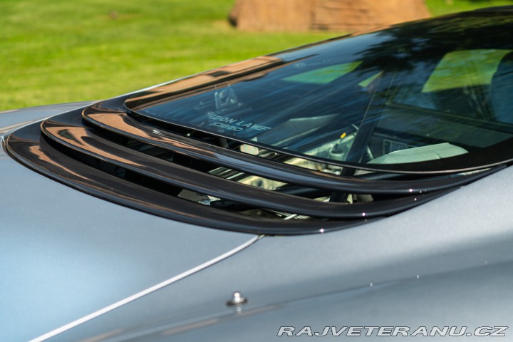 Jaguar XJ 220 1995