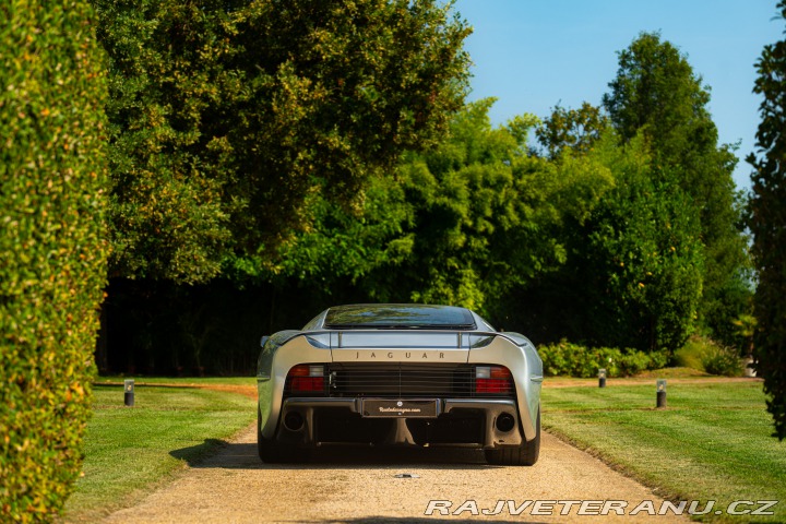 Jaguar XJ 220 1995