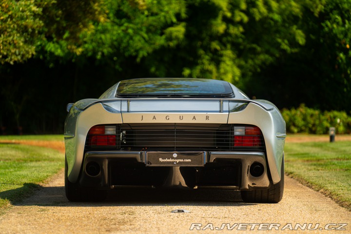 Jaguar XJ 220 1995
