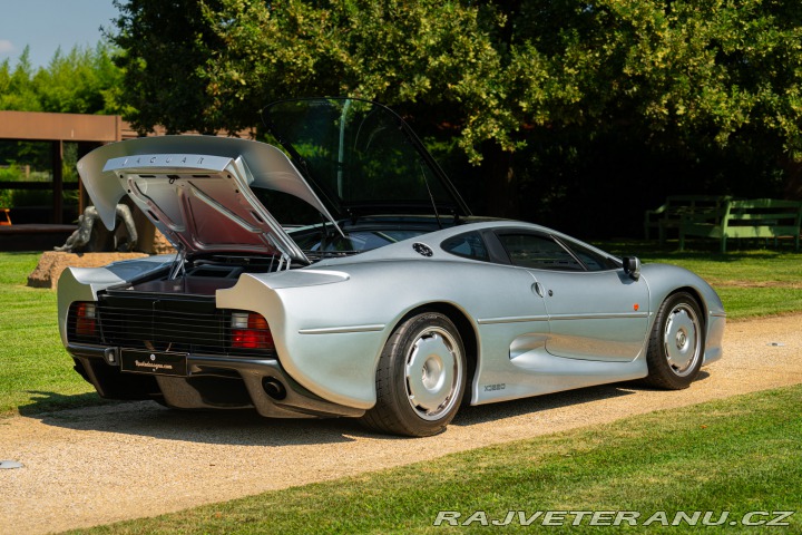 Jaguar XJ 220 1995