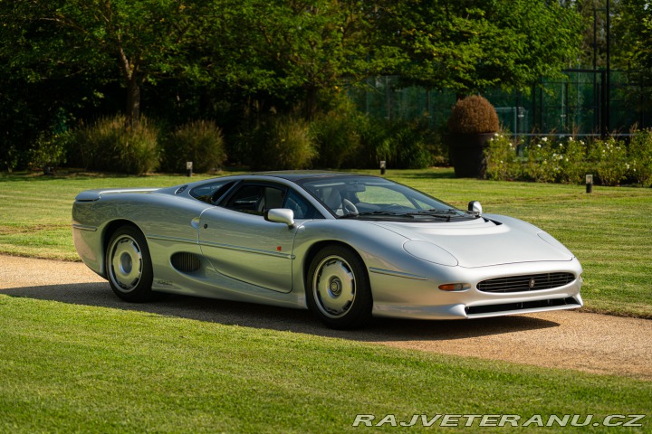 Jaguar XJ 220 1995