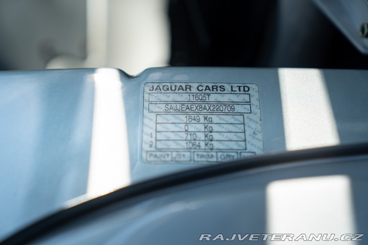 Jaguar XJ 220 1995