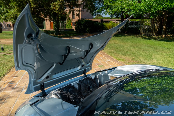 Jaguar XJ 220 1995