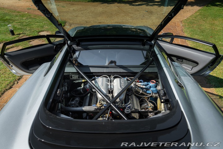 Jaguar XJ 220 1995