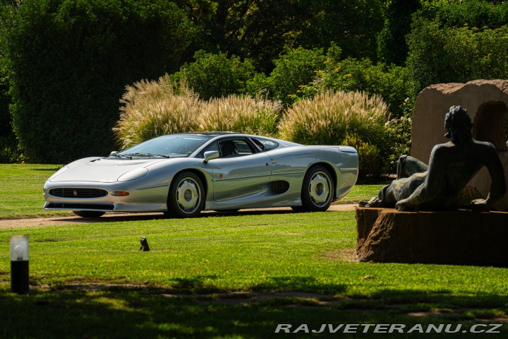 Jaguar XJ 220 1995