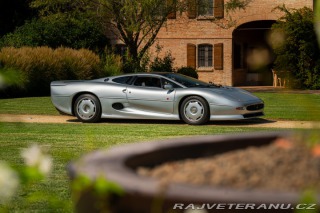 Jaguar XJ 220 1995