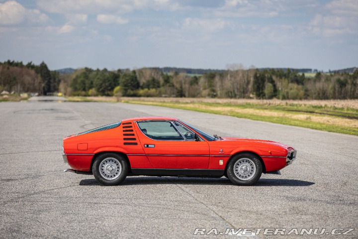 Alfa Romeo Montreal 1971